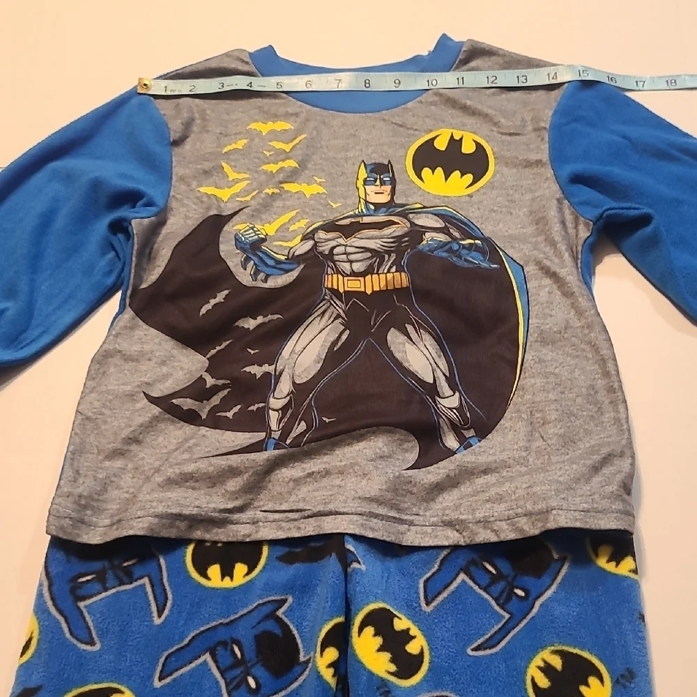 Batman Boys Pajama Set - Blue and Black NWT RV $46 Size 10
